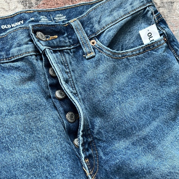 NWT Mom Jeans from Old Navy - Picture 3 of 5
